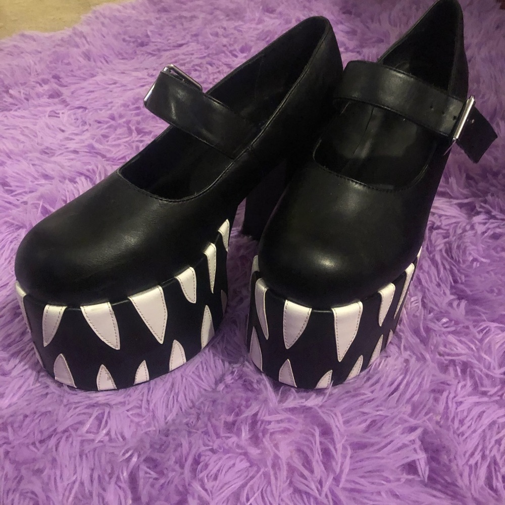 Platform Maryjane strap Shoes - Picture 3 of 6